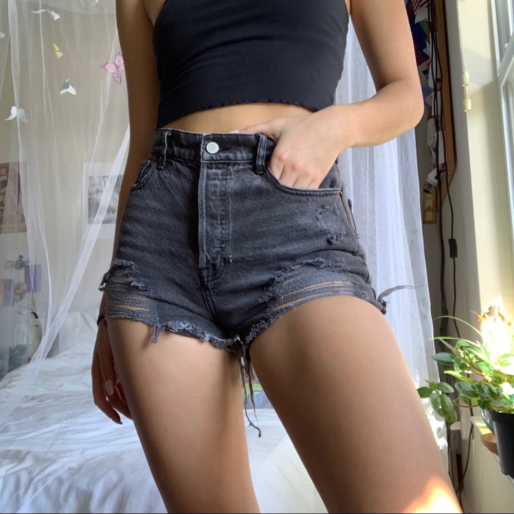Black Pacsun high rise short